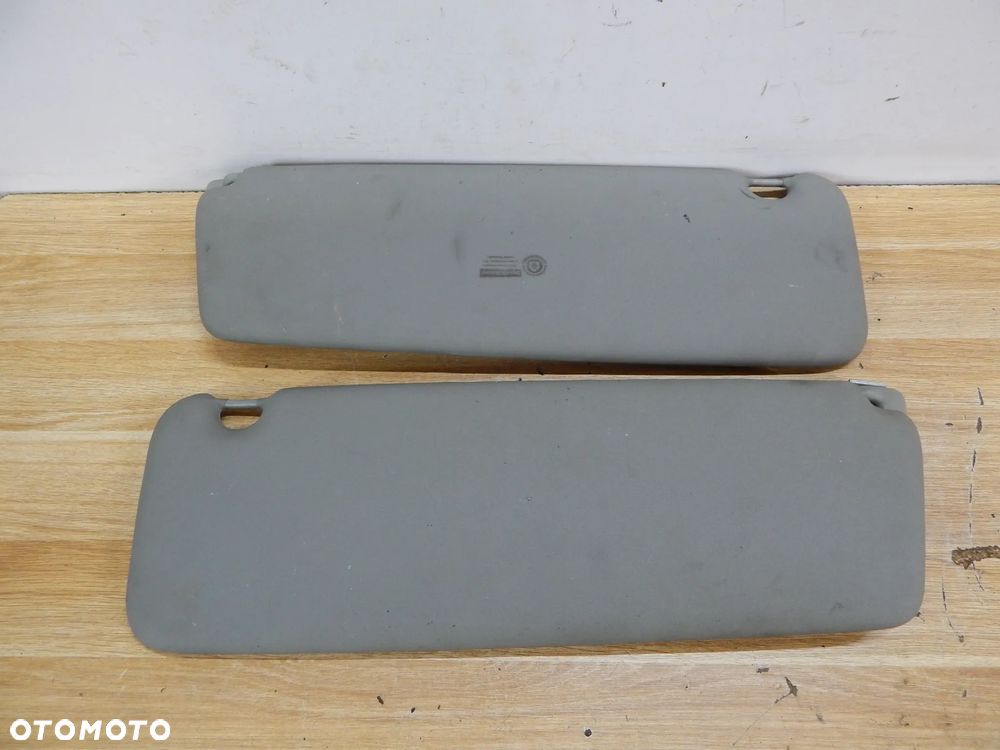 Daszek osłona przeciwsłoneczna Trafic II Vivaro  primastar 01-14 Łuków części - 2