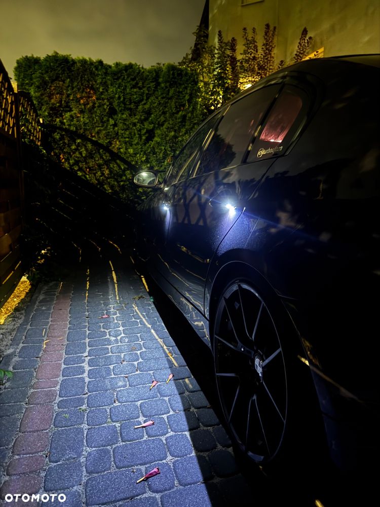 BMW Seria 3 320i - 36