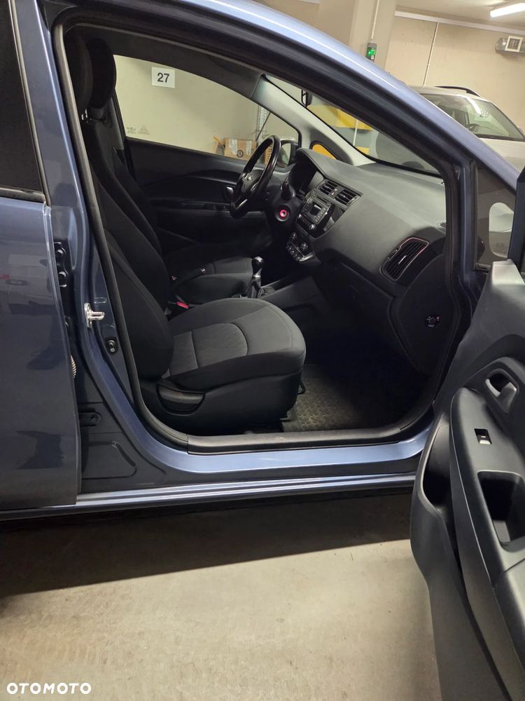 Kia Rio 1.2 XL Business Line - 9