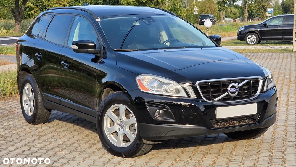 Volvo XC 60 - 4