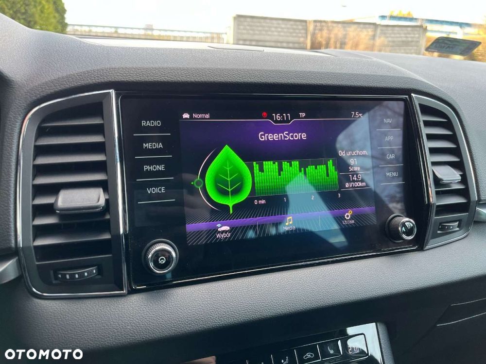 Skoda Karoq 1.5 TSI DSG Sportline - 18