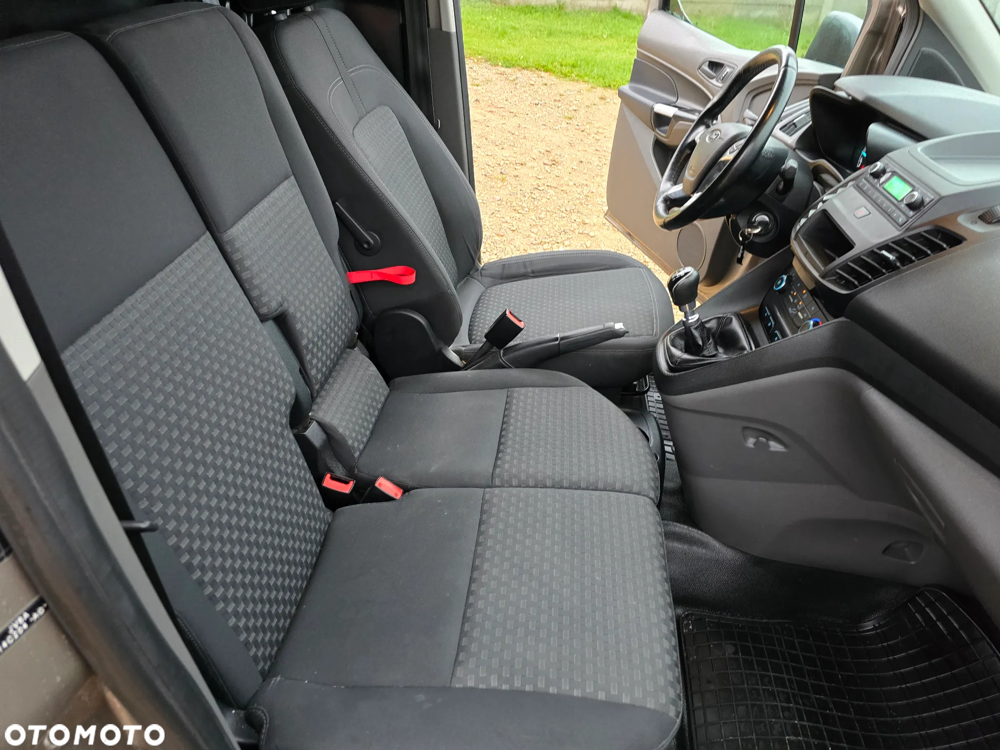 Ford TRANSIT CONNECT - 16