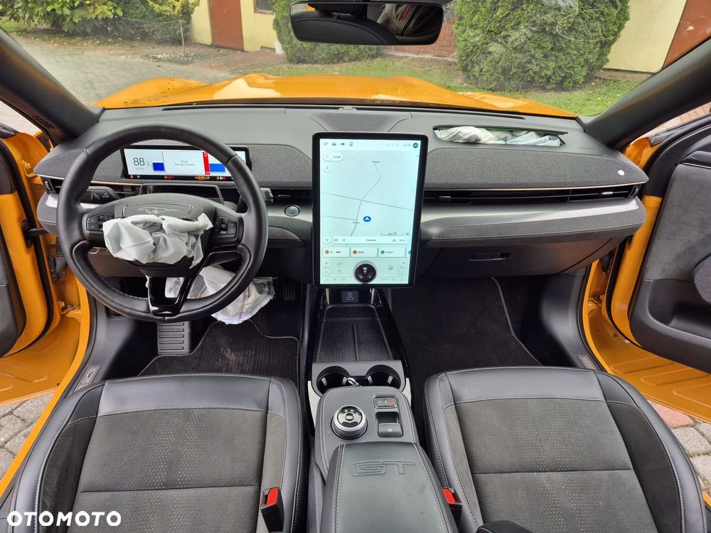 Ford Mustang Mach-E 91 kWh AWD GT - 10