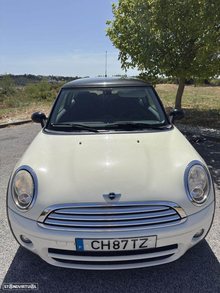 MINI 3 Portas Cooper D - 13