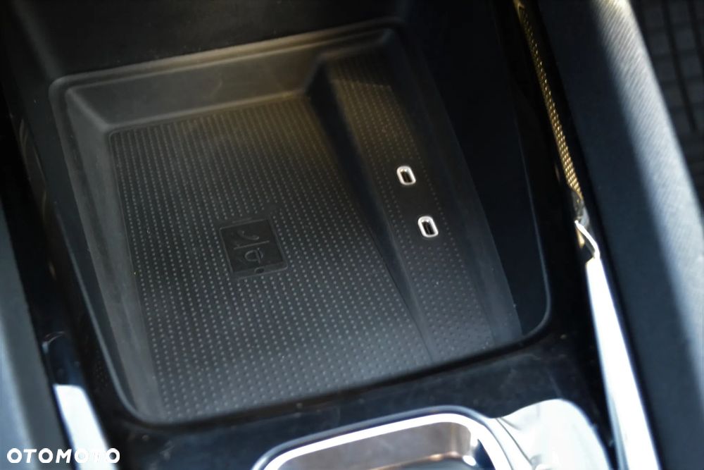Skoda Octavia 2.0 TDI DSG Style - 33