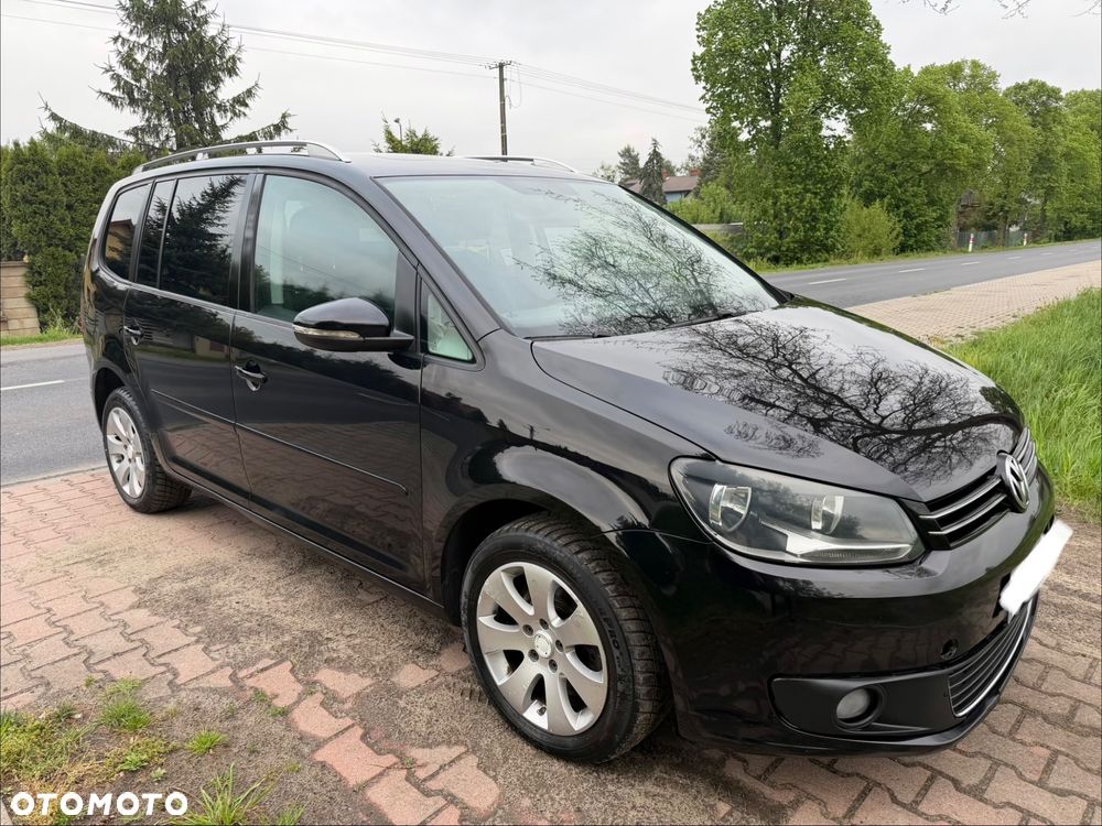 Volkswagen Touran 2.0 TDI DPF BlueMotion Technology STYLE - 1