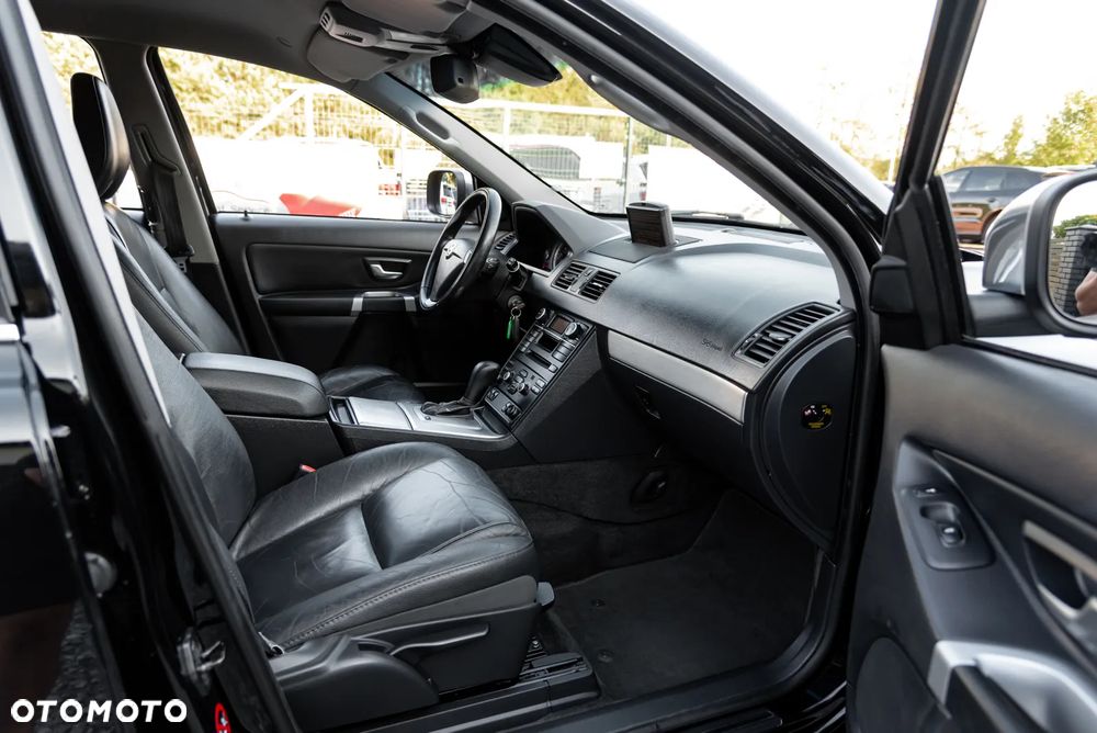 Volvo XC 90 D5 AWD Geartonic Executive - 25