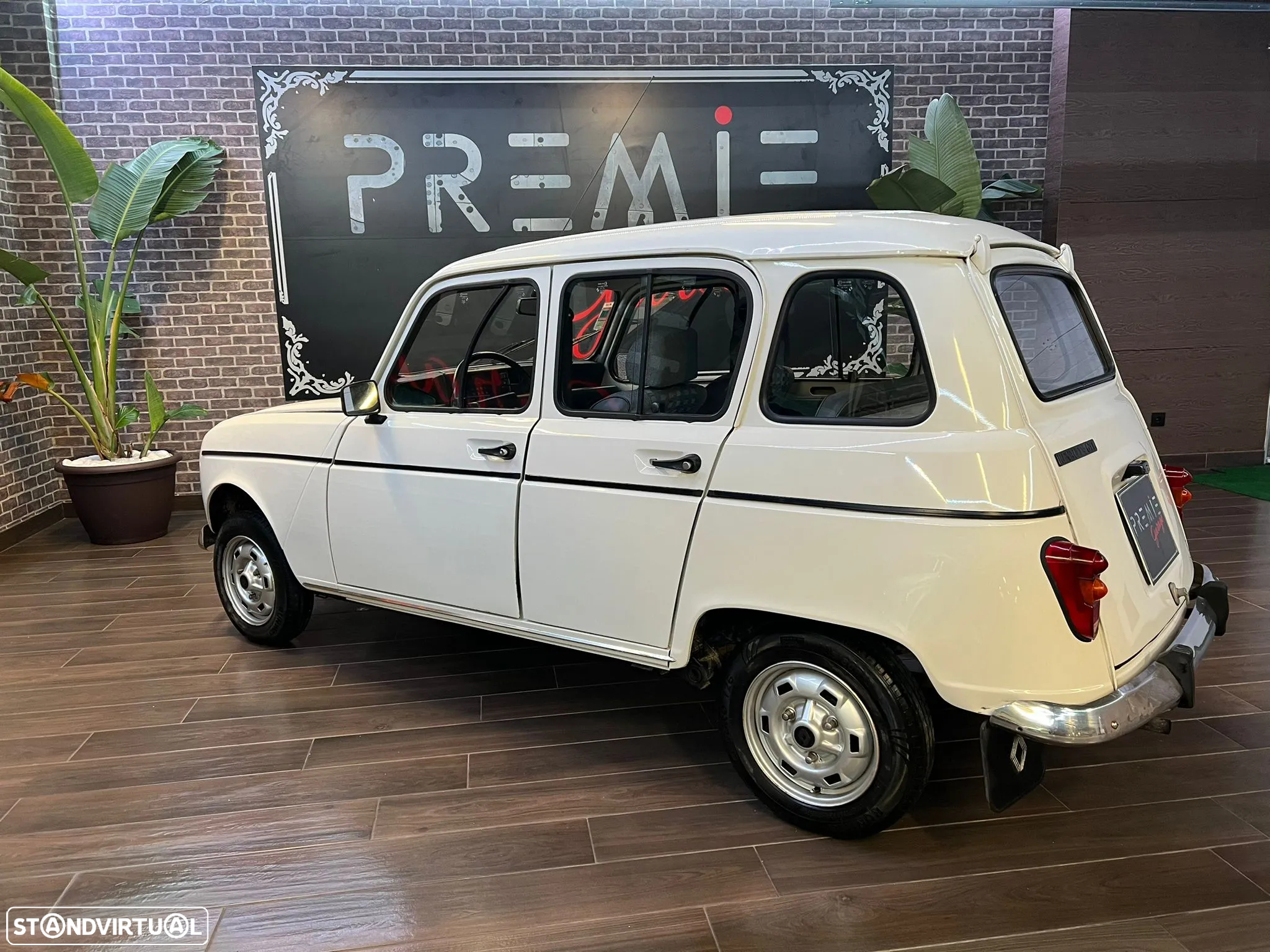 Renault 4 1.1 GTL - 10