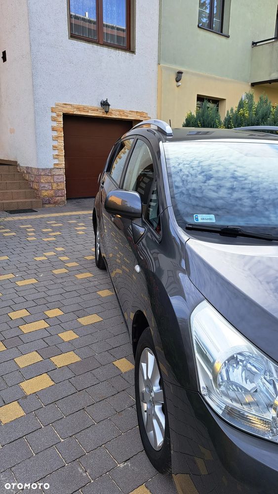 Toyota Verso - 3