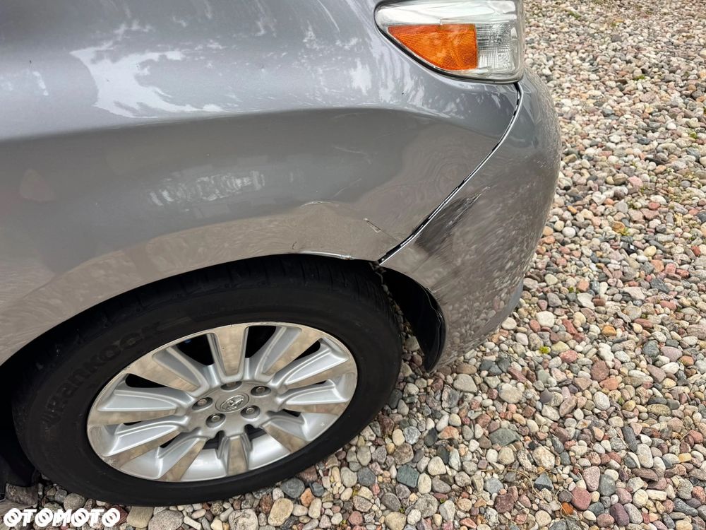 Toyota Sienna 3.5 LE AWD - 8
