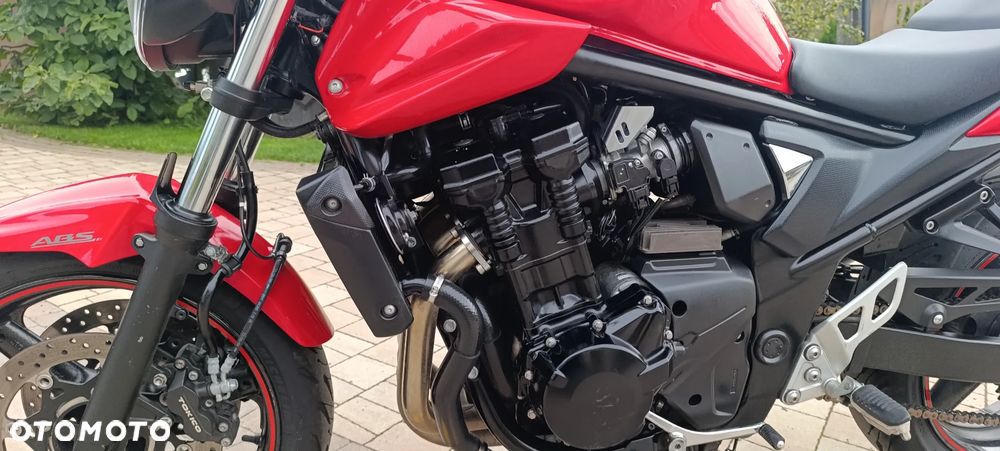 Suzuki Bandit - 38