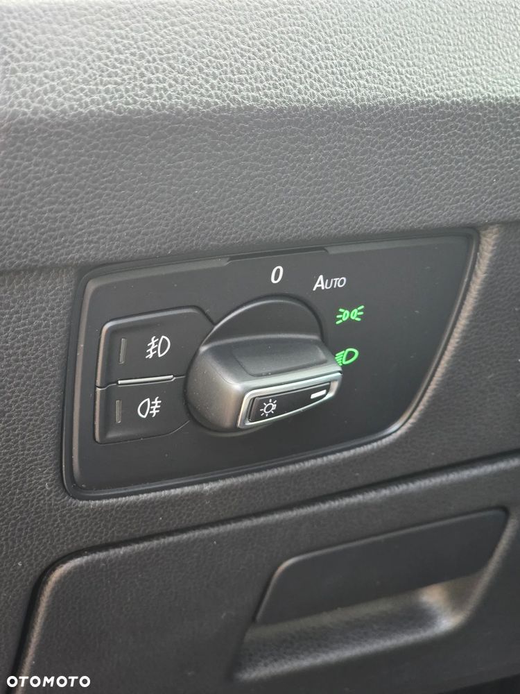 Volkswagen Passat 1.5 TSI EVO Comfortline DSG - 23