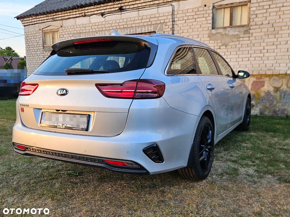 Kia Ceed 1.6 CRDi SCR M - 3