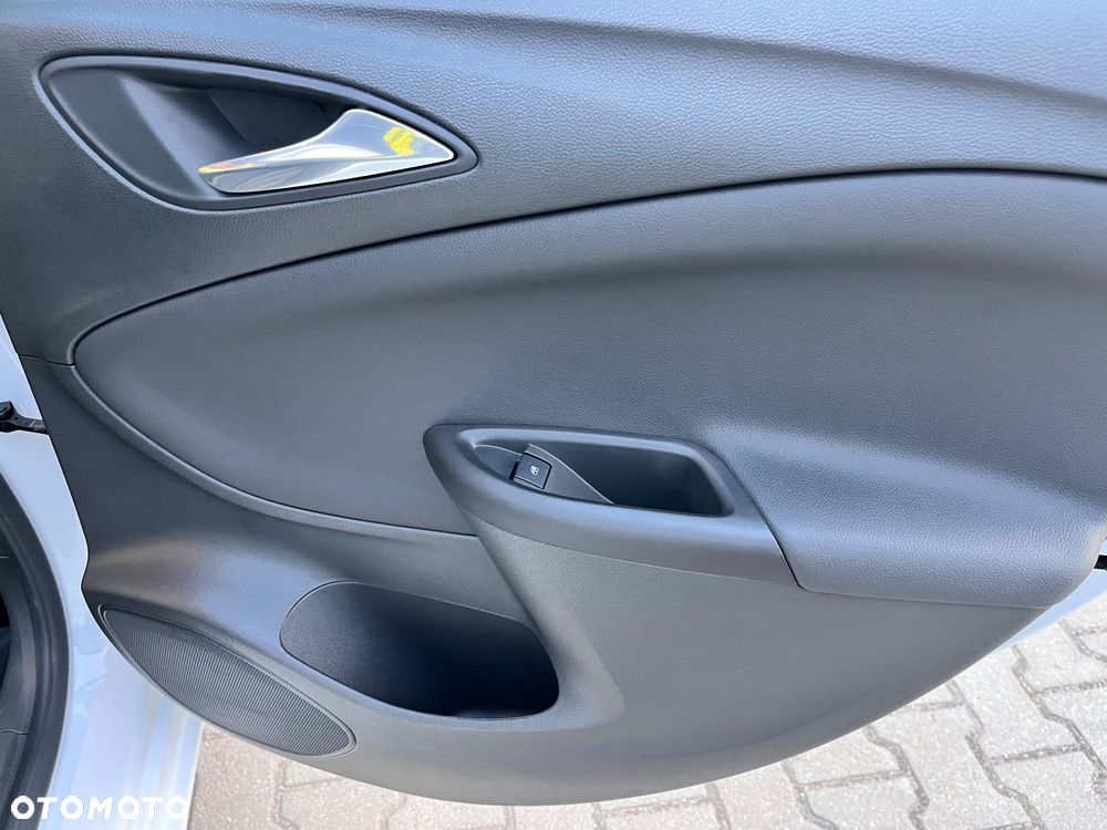 Opel Astra - 23