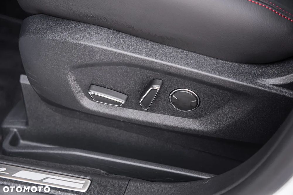 Ford S-Max 2.0 EcoBlue ST-Line - 17