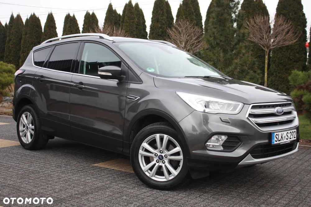Ford Kuga 1.5 EcoBoost 2x4 Trend - 2