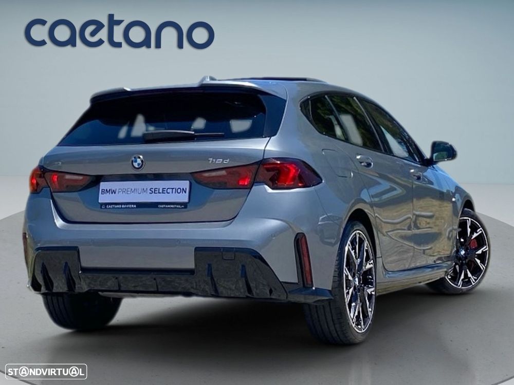 BMW 118 d Pack Desportivo M Pro - 2