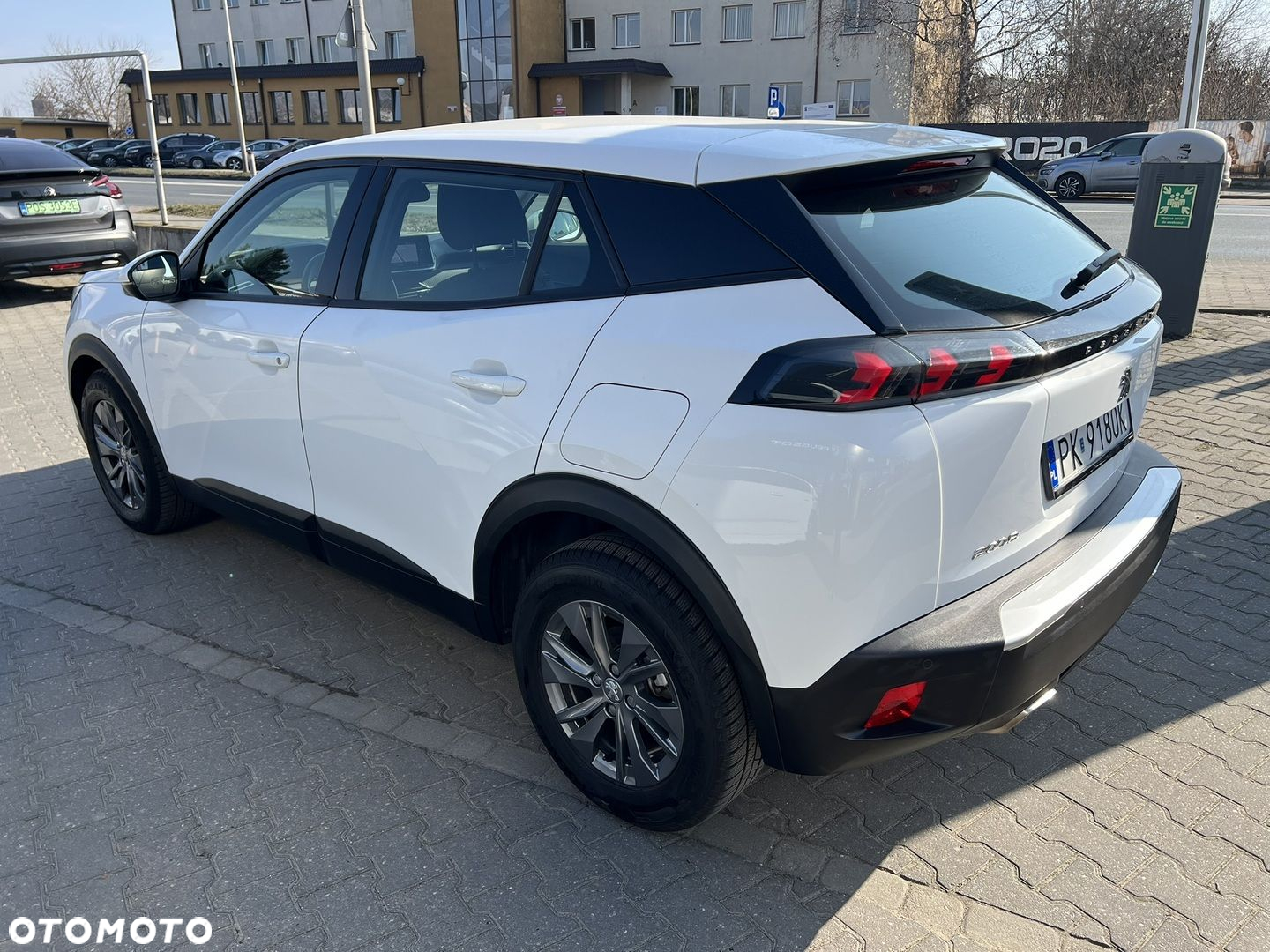 Peugeot 2008 1.2 PureTech Active Pack S&S EAT8 - 9