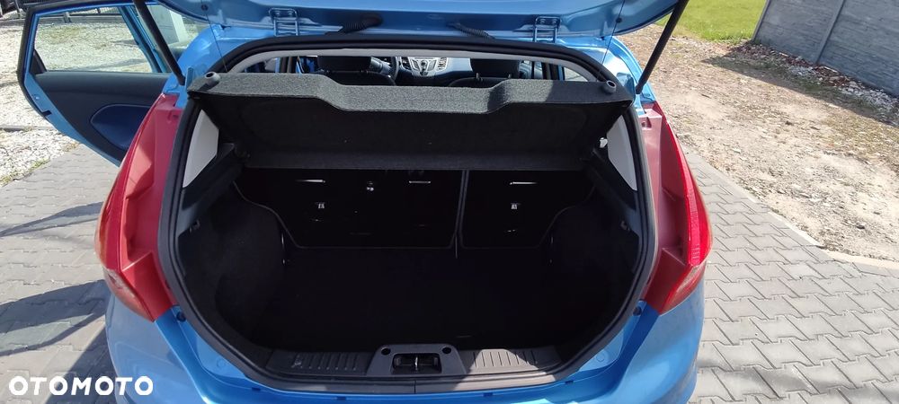 Ford Fiesta 1.25 Ambiente - 29