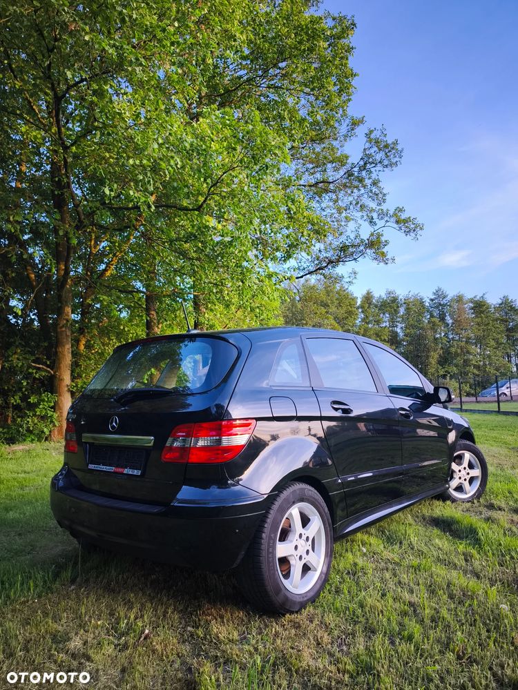 Mercedes-Benz Klasa B 160 - 12