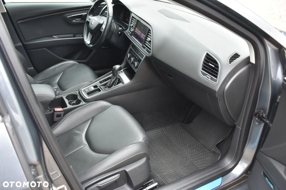 Seat Leon 2.0 TDI DPF Start&Stop DSG XCELLENCE - 16