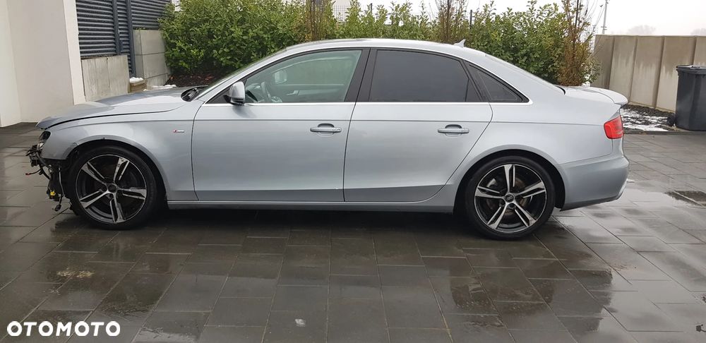 Audi A4 Limousine 3.0 TDI DPF quattro S line Sportpaket (plus) - 7
