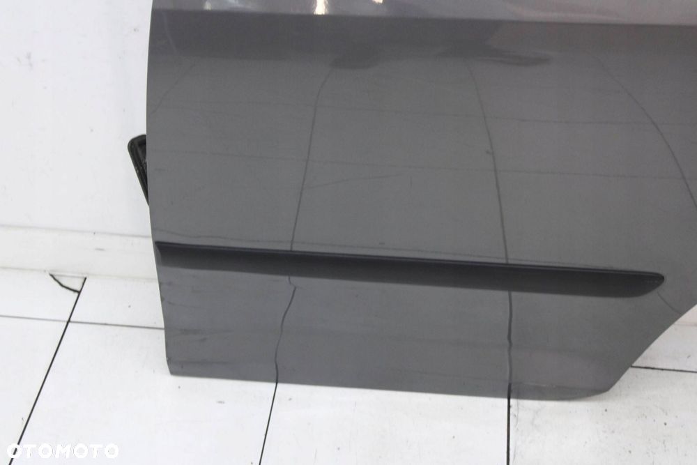 VW GOLF V 5 PLUS 2005R- DRZWI LEWE LEWY TYŁ TYLNE LA7T - KOD LAKIERU - 4