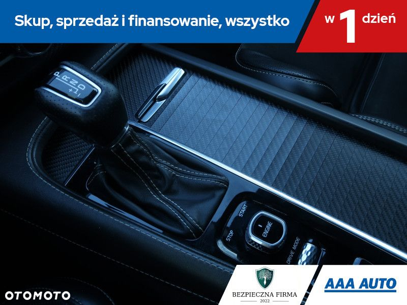 Volvo XC 90 - 17