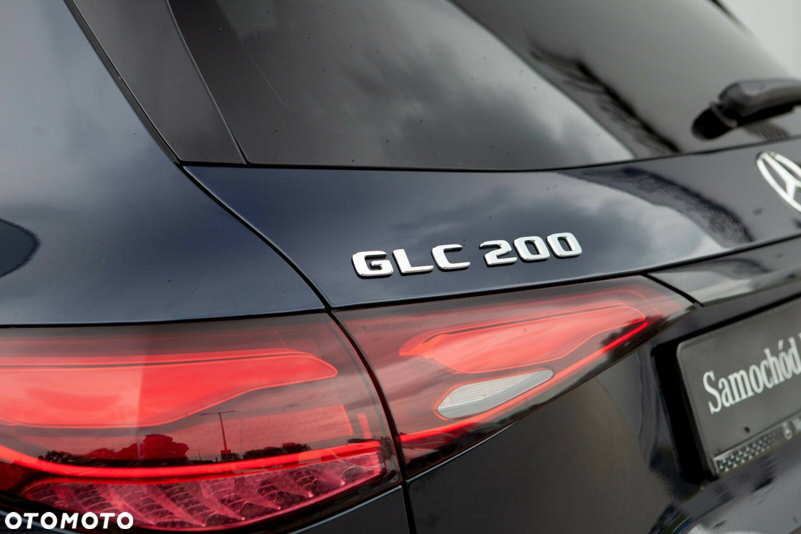 Mercedes-Benz GLC - 12