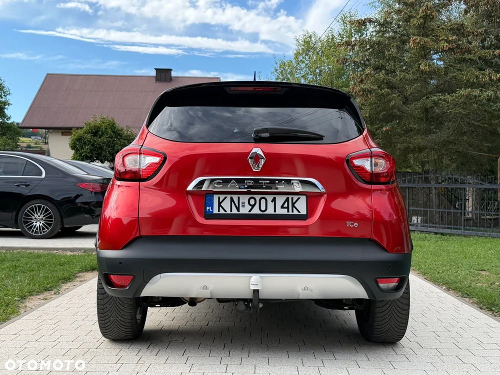 Renault Captur 1.2 TCe Helly Hansen EDC - 8