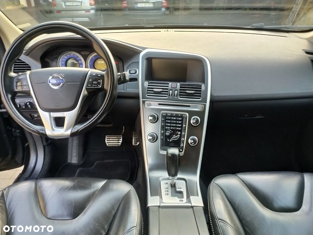 Volvo XC 60 - 13