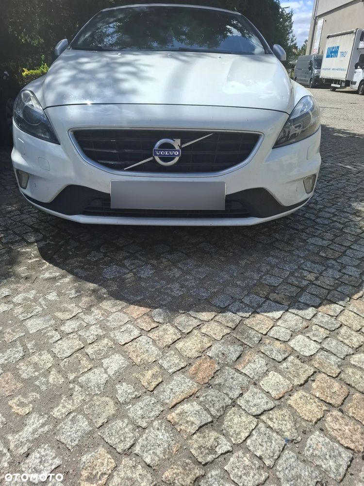 Volvo V40 D2 RDesign - 1