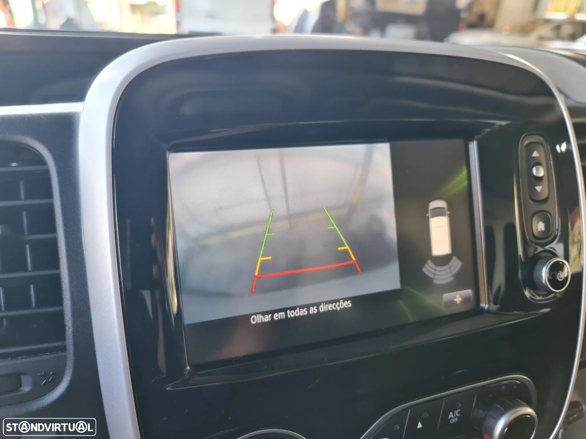 Renault TRAFIC 2.0 Dci 120CV * Câmera/ GPS/ AC/ IVA DEDUTÍVEL * - 37