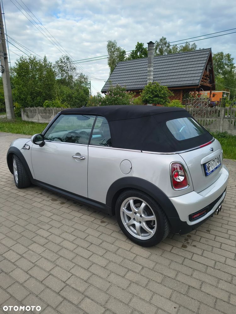 MINI Cooper S Highgate - 12
