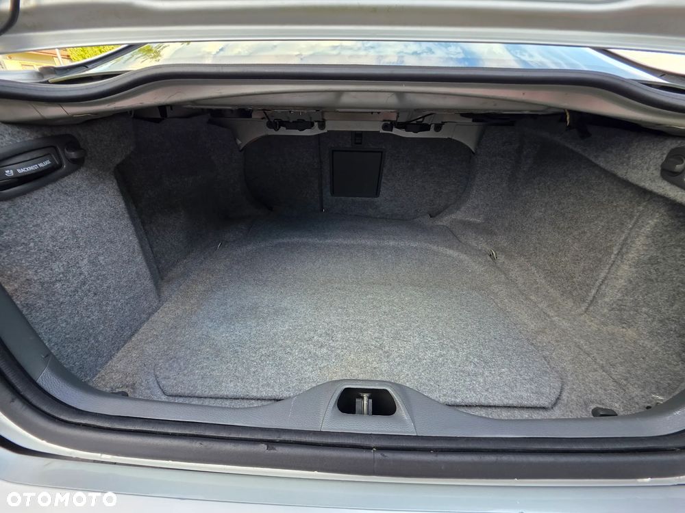 Volvo S60 2.4 T5 Summum - 21