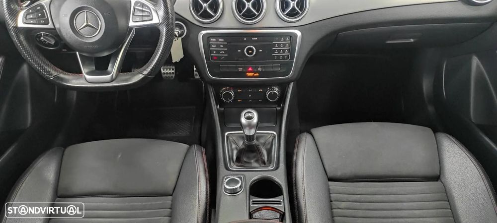 Mercedes-Benz CLA 200 - 36
