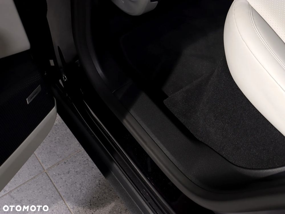 Porsche Macan 100kWh - 31