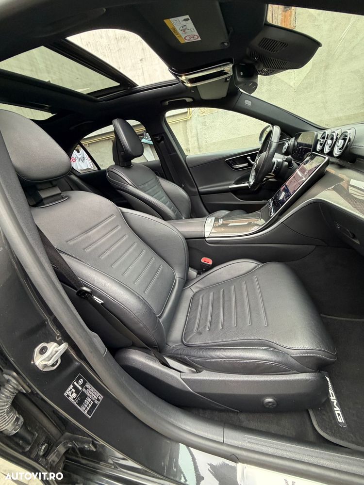 Mercedes-Benz C - 12