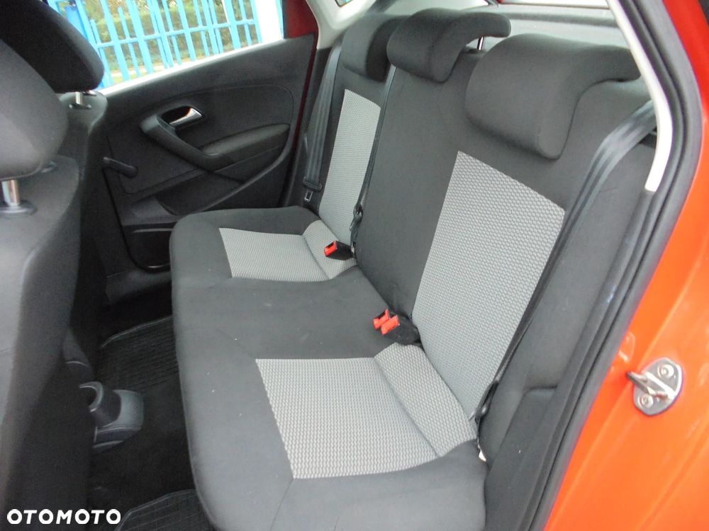 Volkswagen Polo 1.2 Team - 11