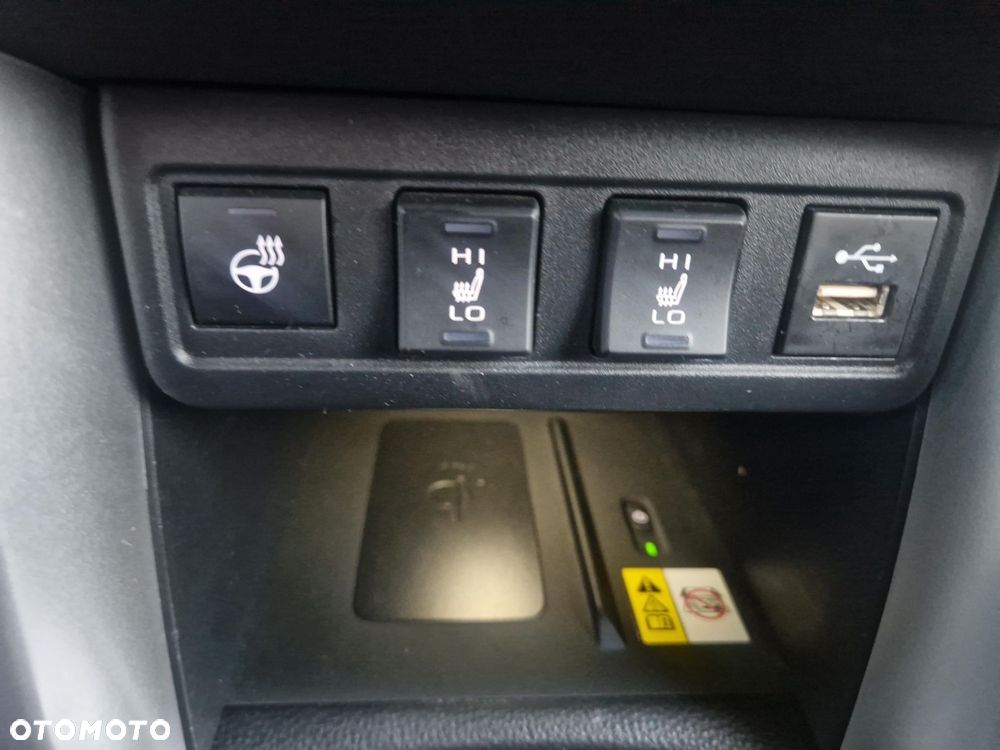 Toyota Corolla Cross - 11