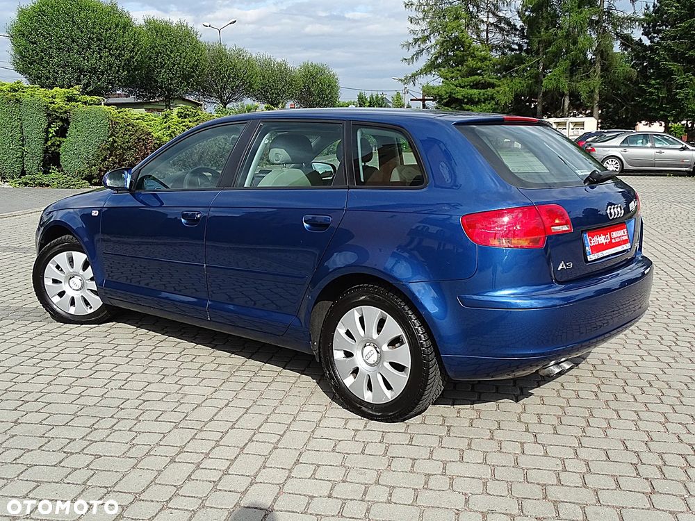 Audi A3 Sportback 1.9 TDI Ambiente - 16