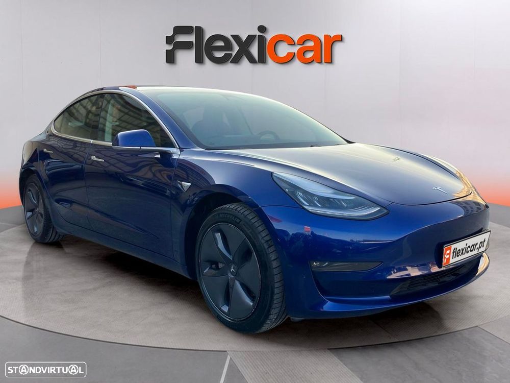 Tesla Model 3 - 1