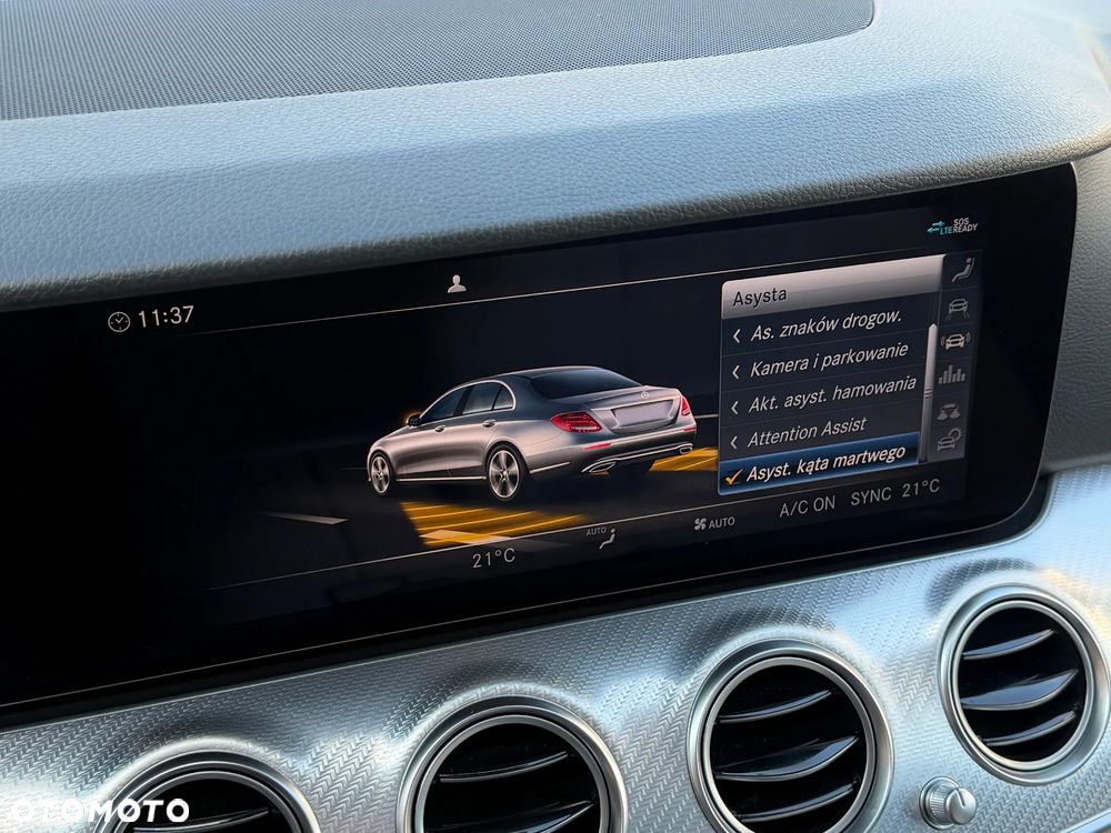 Mercedes-Benz Klasa E 220 d 4-Matic 9G-TRONIC - 18