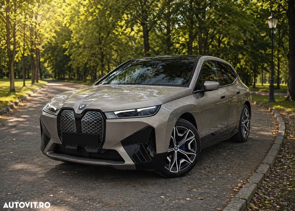 BMW iX - 1