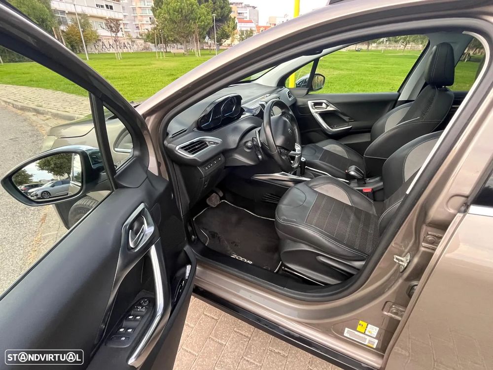 Peugeot 2008 1.6 e-HDi Allure 2-Tronic - 10