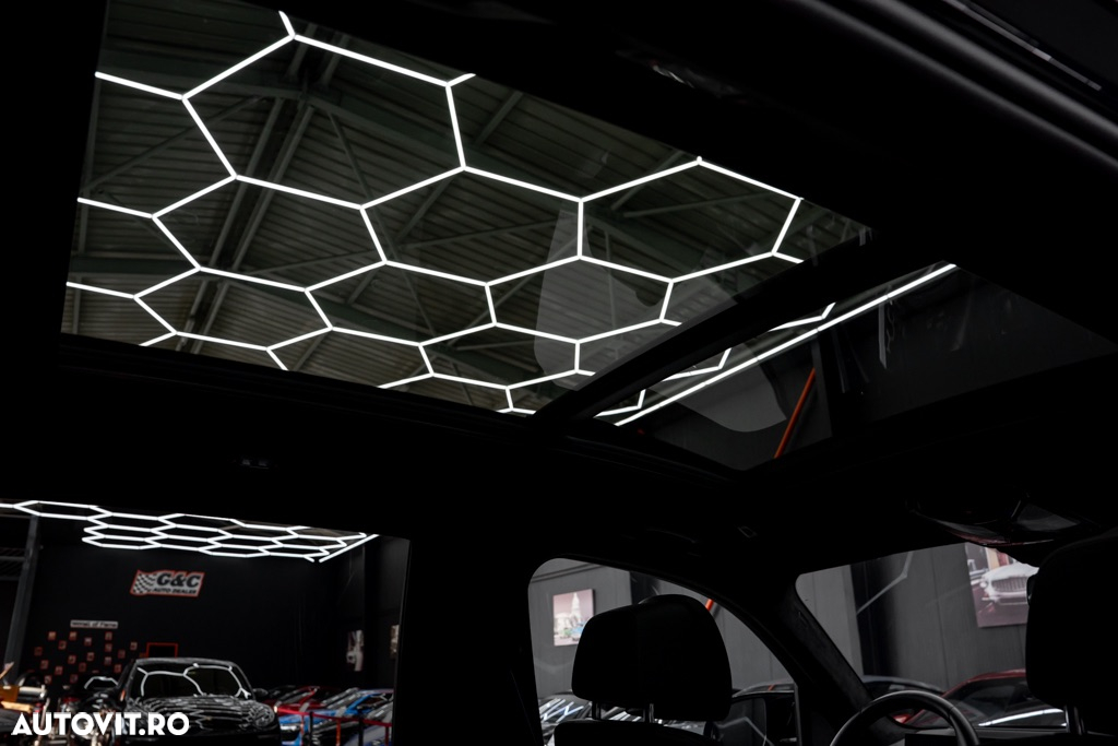 BMW X7 M60i xDrive AT MHEV - 12