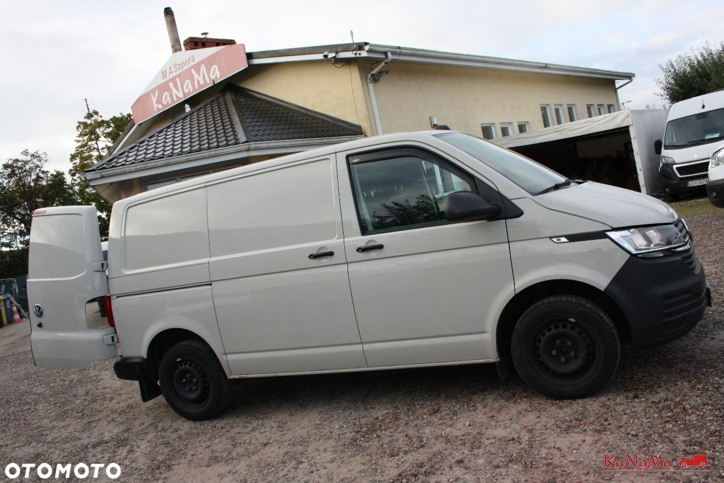 Volkswagen Transporter - 2