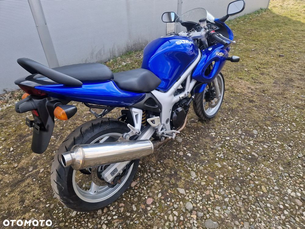 Suzuki SV - 11