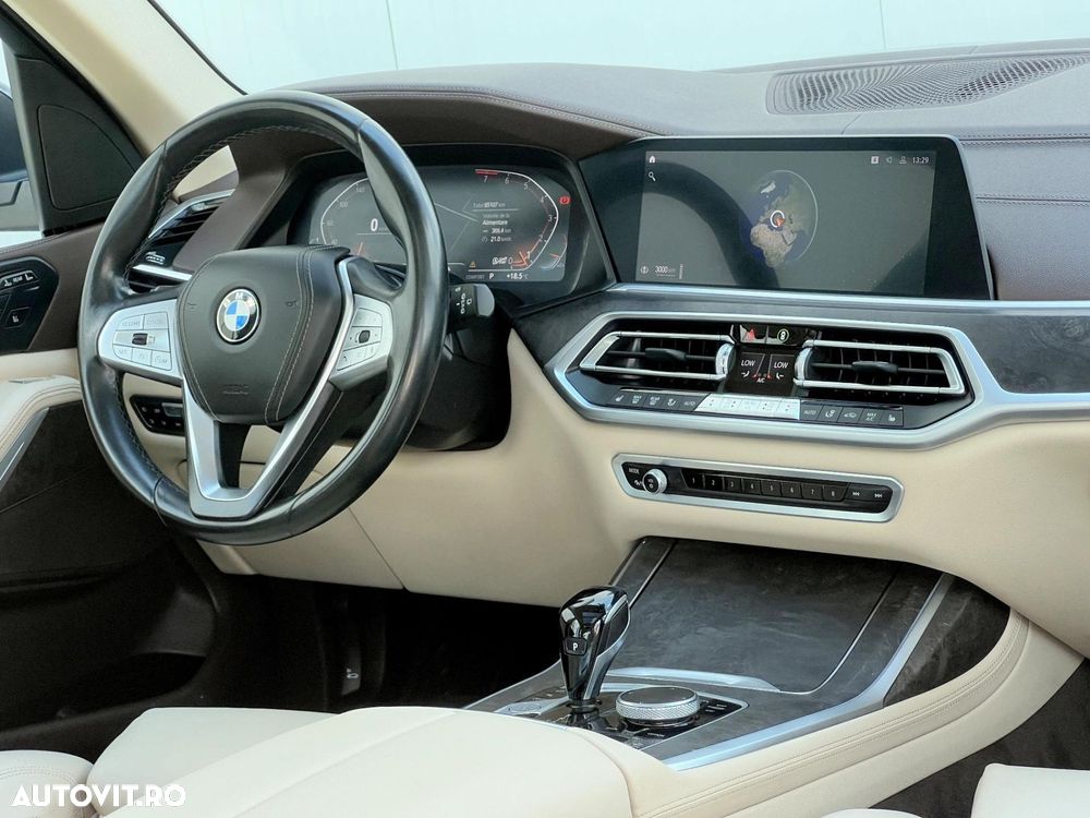 BMW X7 xDrive40i - 8