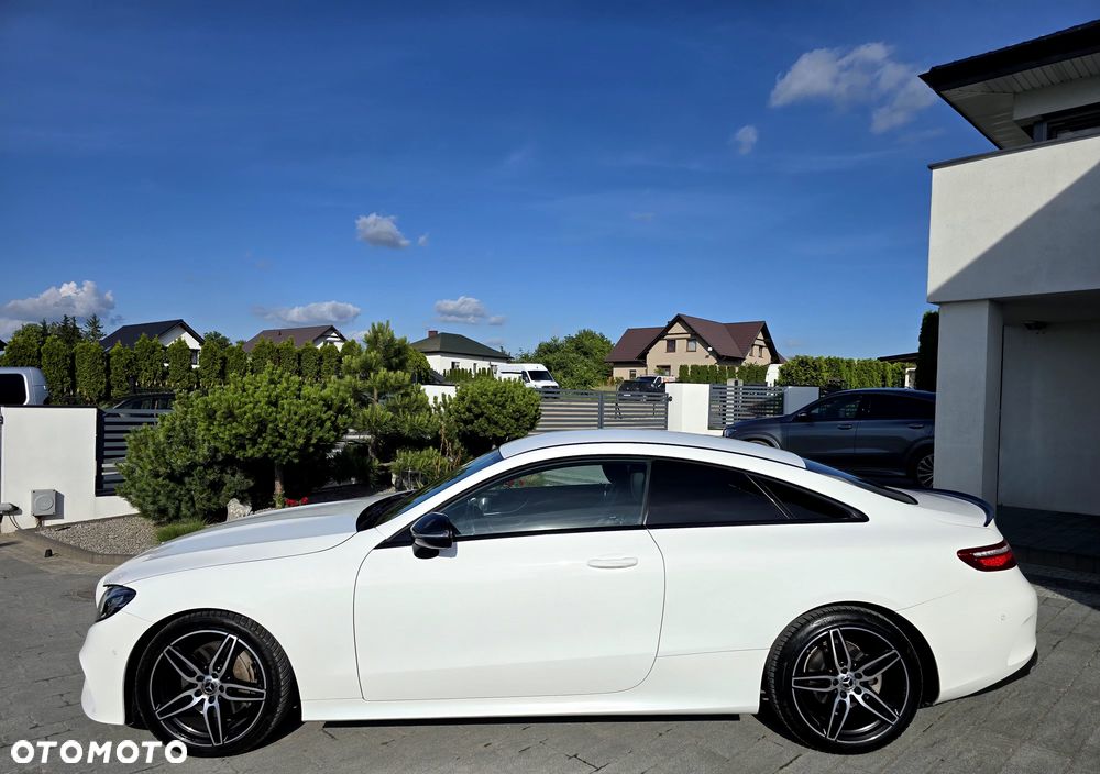 Mercedes-Benz Klasa E - 15